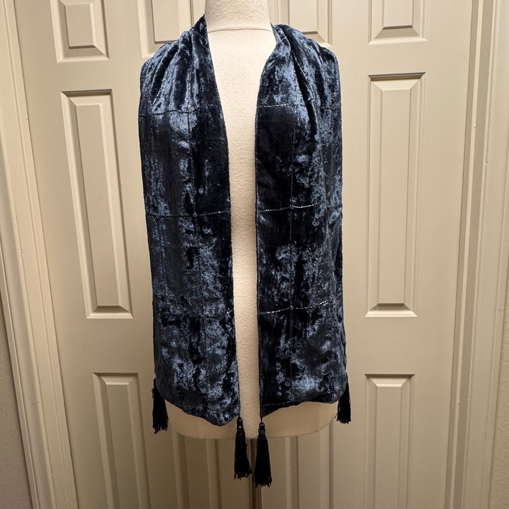 April Cornell DEEP NAVY BLUE velvet and satin beaded shawl scarf with tassels